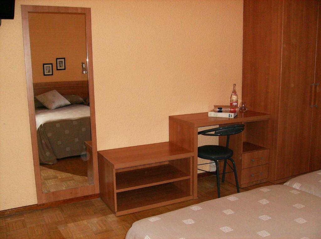Hotel Yamaguchi Сангуэса Номер фото