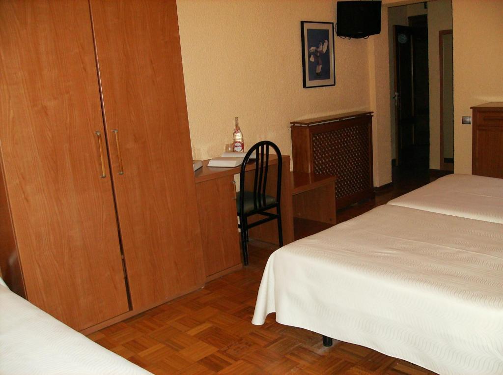 Hotel Yamaguchi Сангуэса Номер фото